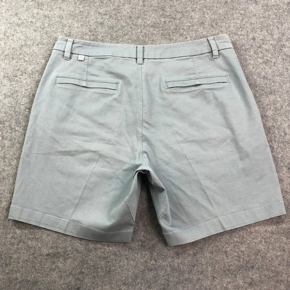 Lululemon Mens Commission Shorts 34x7 Light Blue Regular Fit Athletic Chino